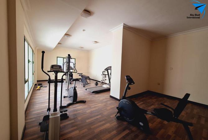 957406 - Property Image 2