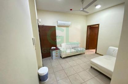 Apartment - 1 Bedroom - 1 Bathroom for rent in Gudaibiya - Manama - Capital Governorate