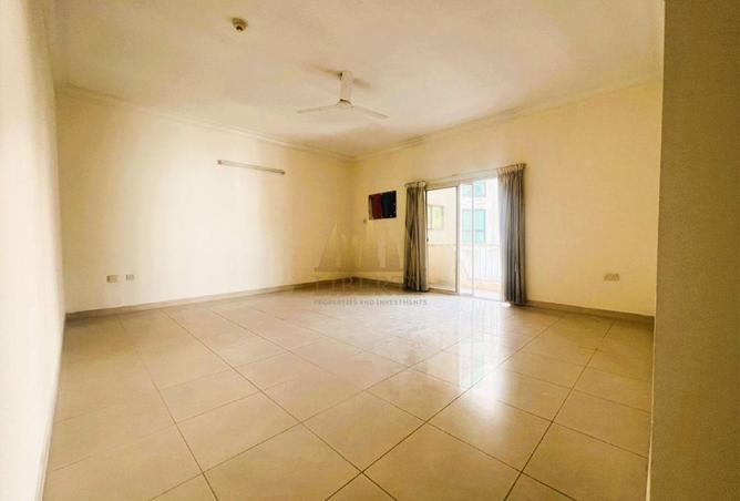 971110 - Property Main Image