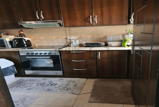 884798 - Property Image 2