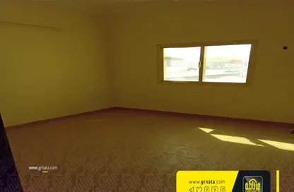 Apartment - 2 Bedrooms - 2 Bathrooms for rent in Tubli - Central Governorate
