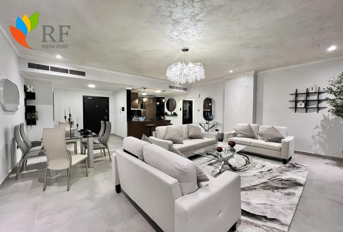 978245 - Property Image 2