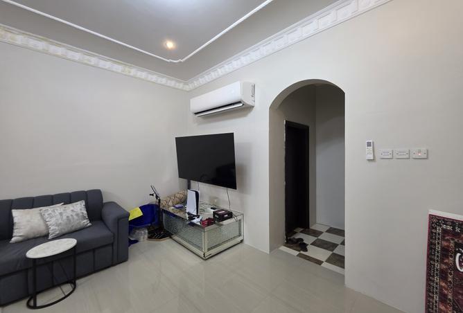 956380 - Property Image 3