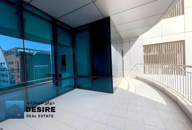 961558 - Property Image 2