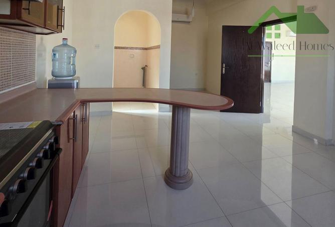 965005 - Property Image 3