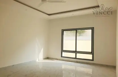 Empty Room image for: Villa - 4 Bedrooms - 5 Bathrooms for sale in Arad - Muharraq Governorate, Image 1