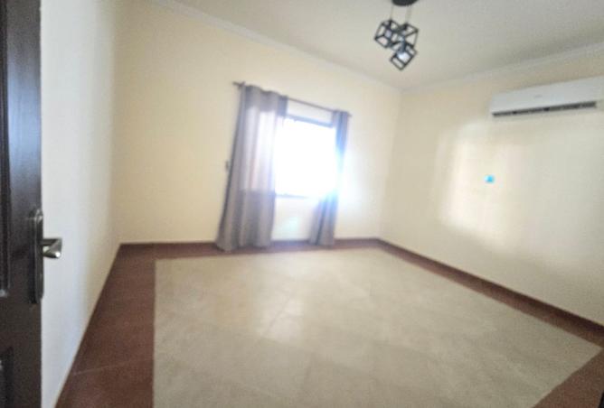 958721 - صورة العقار 3