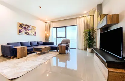 Living Room image for: Apartment - 2 Bedrooms - 2 Bathrooms for rent in Manama Sea Front - Manama - Capital Governorate, Image 1
