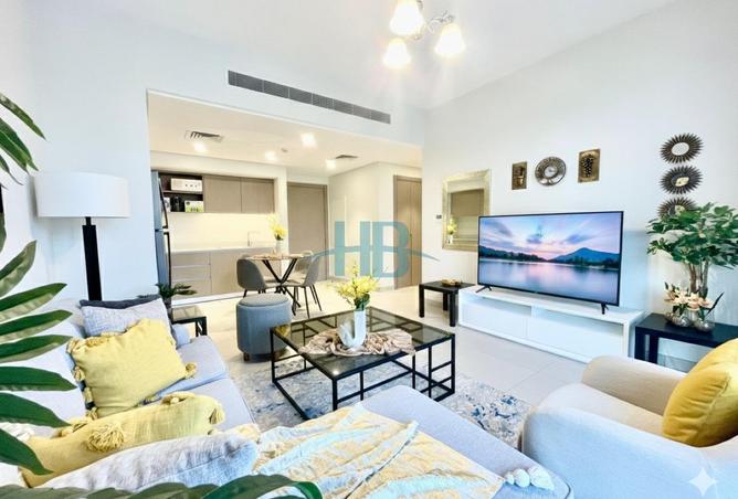 960215 - Property Main Image