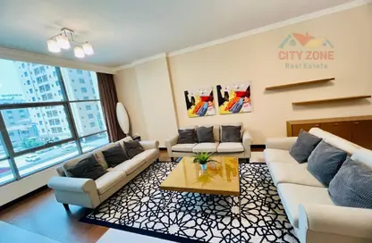 Apartment - 2 Bedrooms - 3 Bathrooms for rent in Al Juffair - Capital Governorate