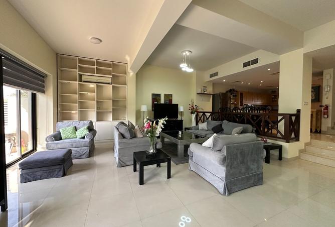 988731 - صورة العقار 2