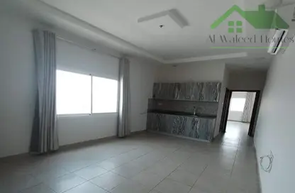Apartment - 1 Bedroom - 1 Bathroom for rent in Busaiteen - Muharraq Governorate