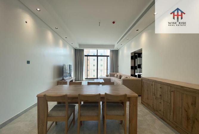 978814 - Property Image 2