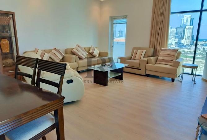 Apartment - 2 Bedrooms - 2 Bathrooms for rent in Sanabis - Manama - Capital Governorate