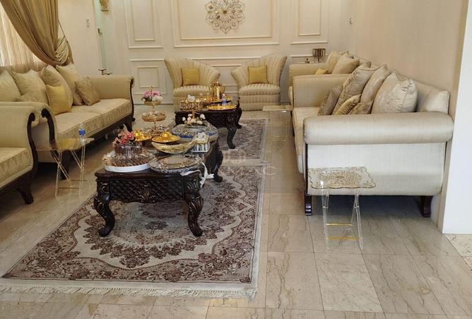 963348 - Property Main Image