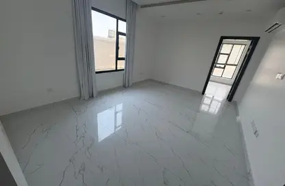 Apartment - 2 Bedrooms - 2 Bathrooms for rent in Arad - Muharraq Governorate