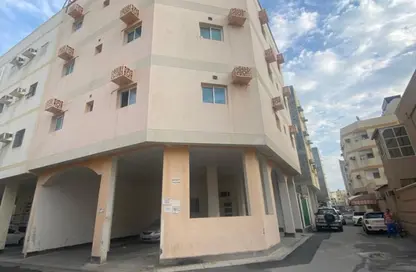 Whole Building - 7+ Bedrooms - 7+ Bathrooms for sale in Bu Kowarah - Riffa - Southern Governorate