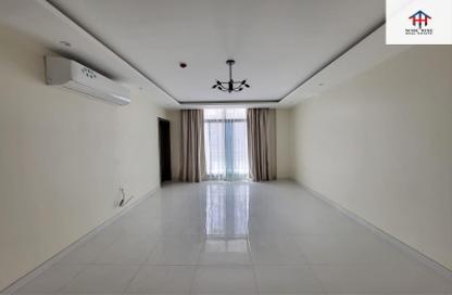 Apartment - 2 Bedrooms - 3 Bathrooms for rent in Hidd - Muharraq Governorate