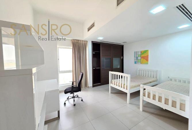 985022 - Property Image 3