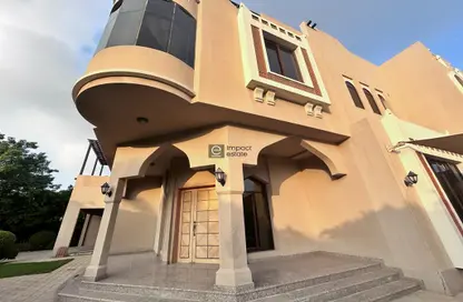 Outdoor Building image for: Villa - 4 Bedrooms - 5 Bathrooms for rent in Al Jasra - Northern Governorate, Image 1