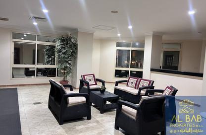 Apartment - 3 Bedrooms - 3 Bathrooms for rent in Al Juffair - Capital Governorate