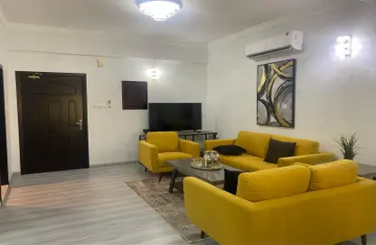 Living Room image for: Apartment - 3 Bedrooms - 2 Bathrooms for sale in Busaiteen - Muharraq Governorate, Image 1