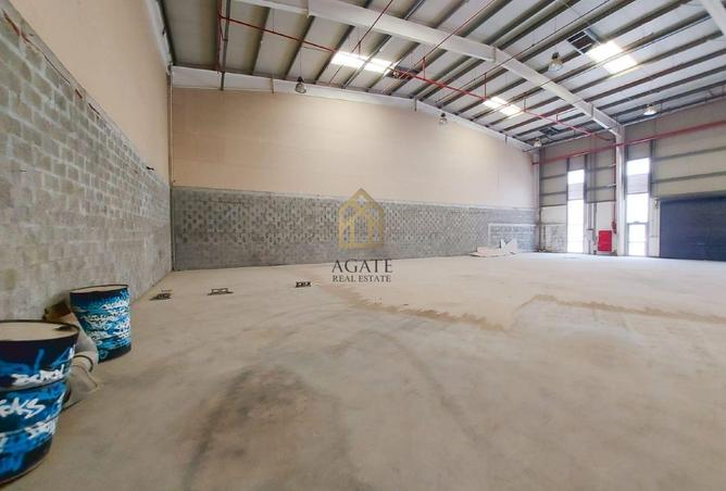 981661 - Property Image 2