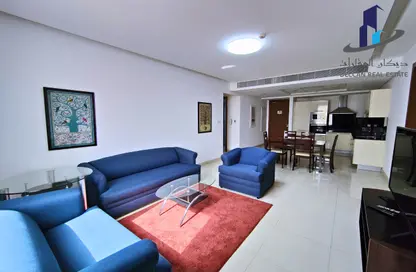 Apartment - 3 Bedrooms - 4 Bathrooms for rent in Al Juffair - Capital Governorate