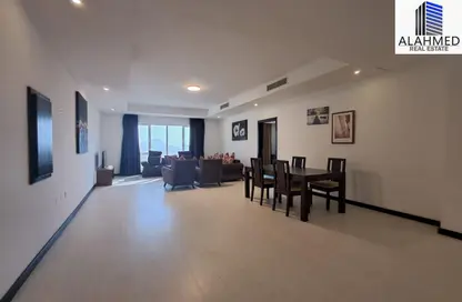 Apartment - 2 Bedrooms - 2 Bathrooms for rent in Al Burhama - Manama - Capital Governorate
