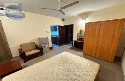 Apartment - Studio - 1 Bathroom for rent in Adliya - Manama - Capital Governorate
