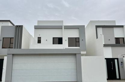 Villa - 3 Bedrooms - 4 Bathrooms for sale in Hamad Town - Northern Governorate