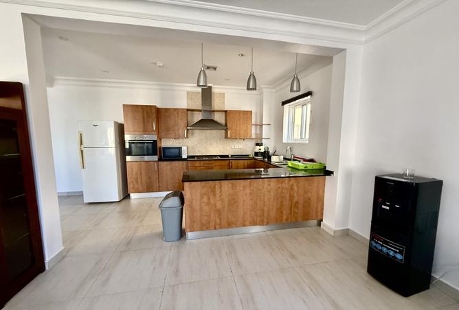 987057 - Property Image 2