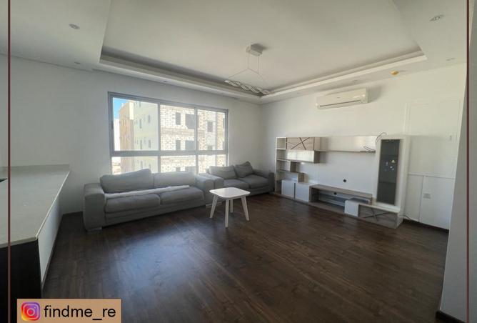 988364 - Property Main Image