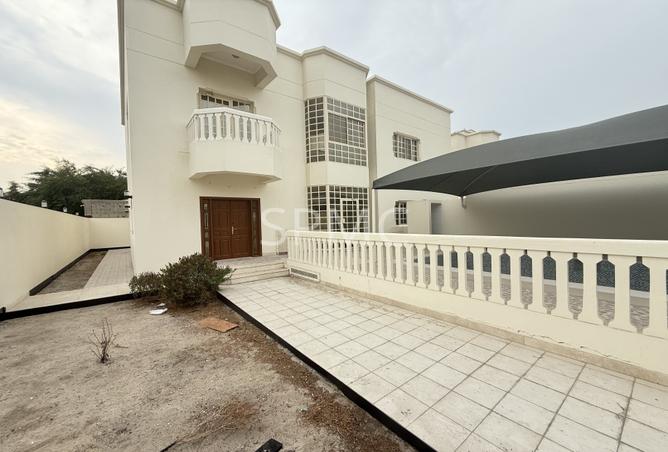 979709 - Property Main Image