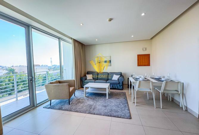 954527 - Property Image 2
