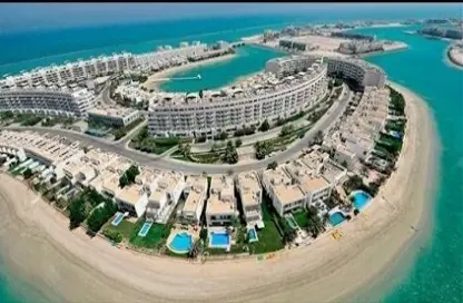 Apartment - 4 Bedrooms - 6 Bathrooms for rent in Amwaj Islands - Muharraq Governorate