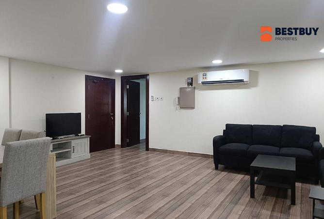 963299 - Property Image 2