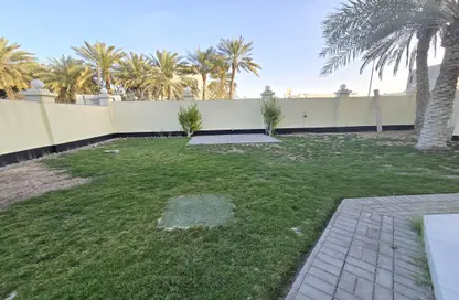 فيلا - 4 غرف نوم - 5 حمامات للايجار في سار - المحافظة الشمالية