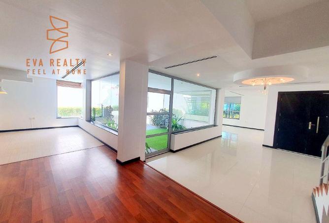 967734 - Property Main Image