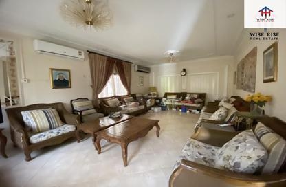 Office Space - Studio - 4 Bathrooms for rent in Mahooz - Manama - Capital Governorate
