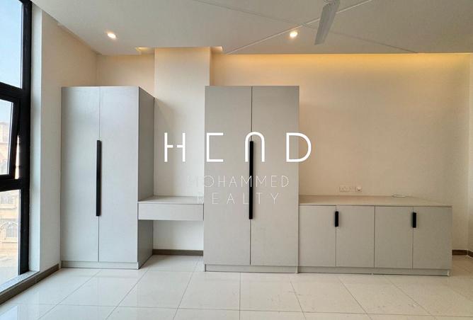 978530 - Property Image 3