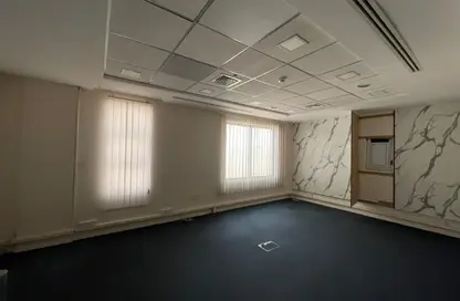 Office Space - Studio - 3 Bathrooms for rent in Seef - Capital Governorate