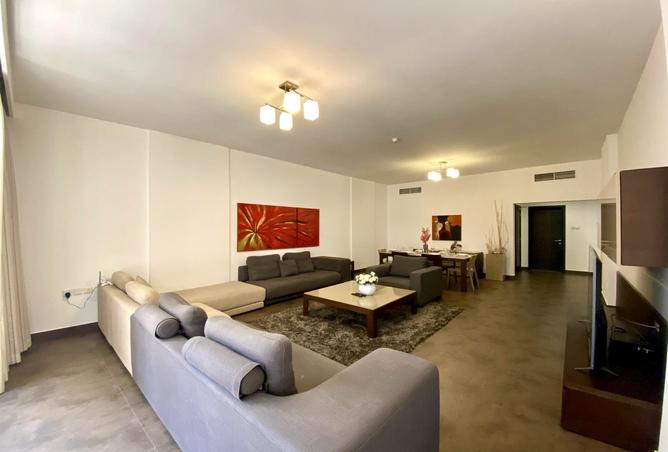 975013 - Property Main Image