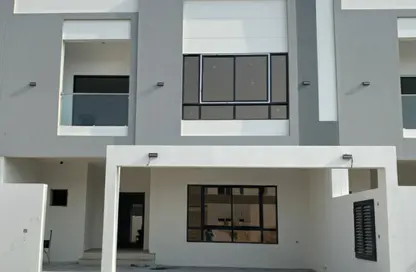 Villa - 4 Bedrooms - 4 Bathrooms for sale in Hamala - Northern Governorate