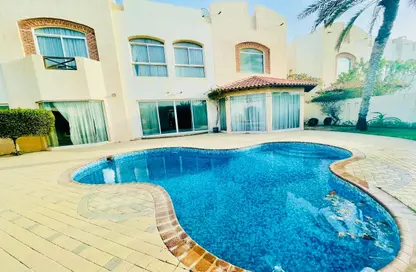 Villa - 4 Bedrooms - 5 Bathrooms for rent in Janabiya - Northern Governorate