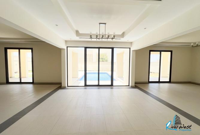 958278 - Property Main Image