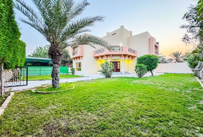 989811 - Property Main Image