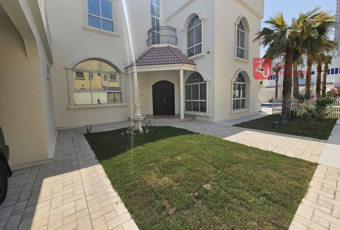 960424 - Property Image 2