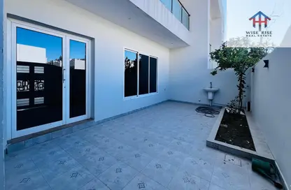 Villa - 4 Bedrooms - 6 Bathrooms for rent in Hidd - Muharraq Governorate