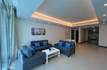 Apartment - 2 Bedrooms - 3 Bathrooms for rent in Busaiteen - Muharraq Governorate